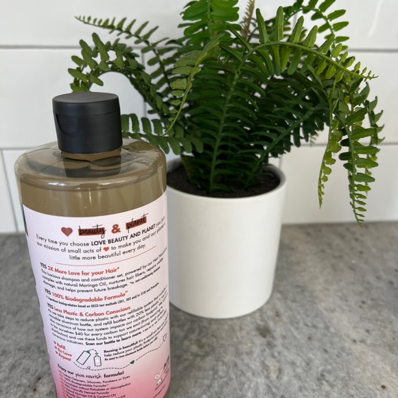 NEW Love Beauty & Planet Advanced Repair Shampoo 22 oz 2x Refill Haircare - Picture 2 of 2
